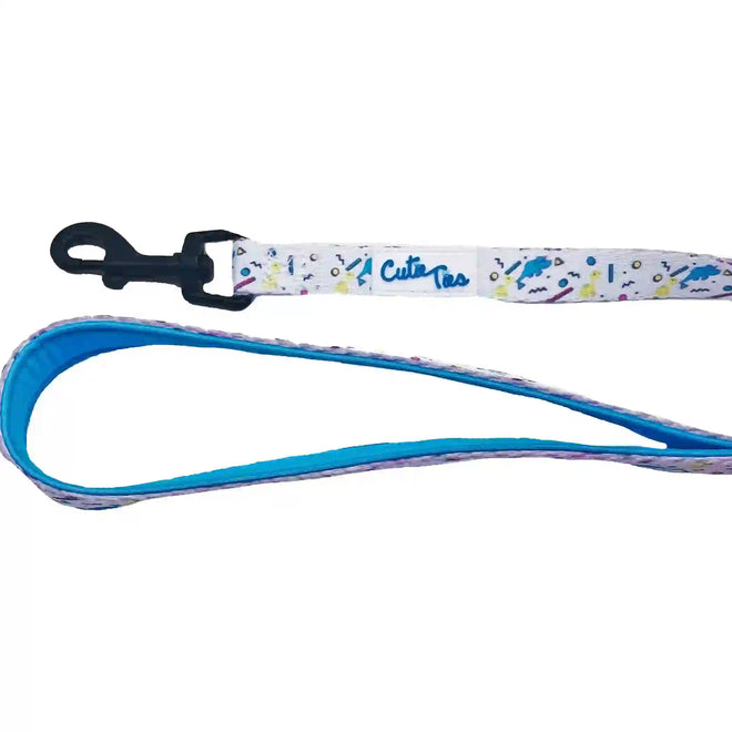 Add a splash of fun to every walk with the Cutie Ties Fun Design Dog Leash. Crafted for comfort and playful style, this leash turns strolls into joyful adventures. Durable yet lightweight, it keeps your furry friend secure while showing off their personality with colorful, lively patterns. Make every outing a little more exciting and a lot more adorable!